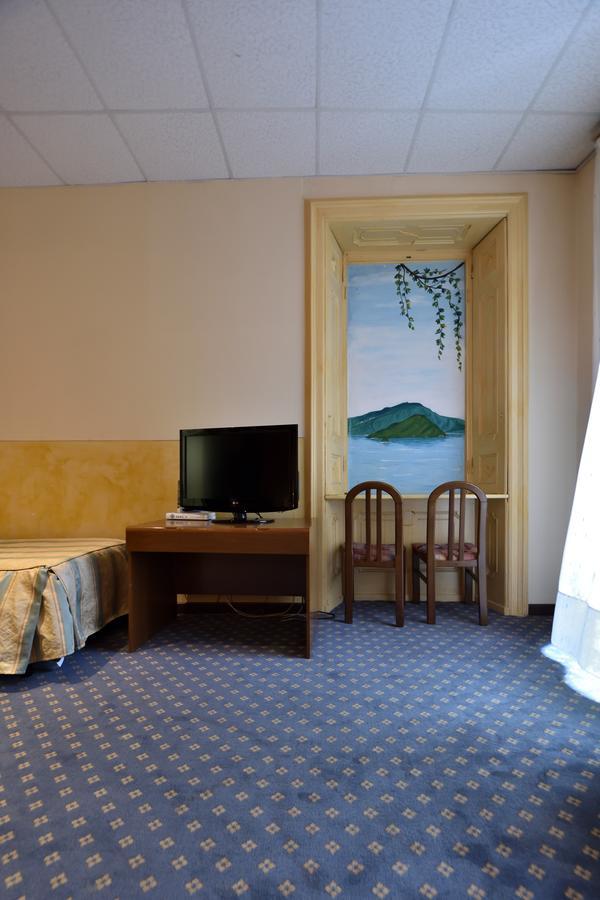 Hotel Milano Ізео Екстер'єр фото