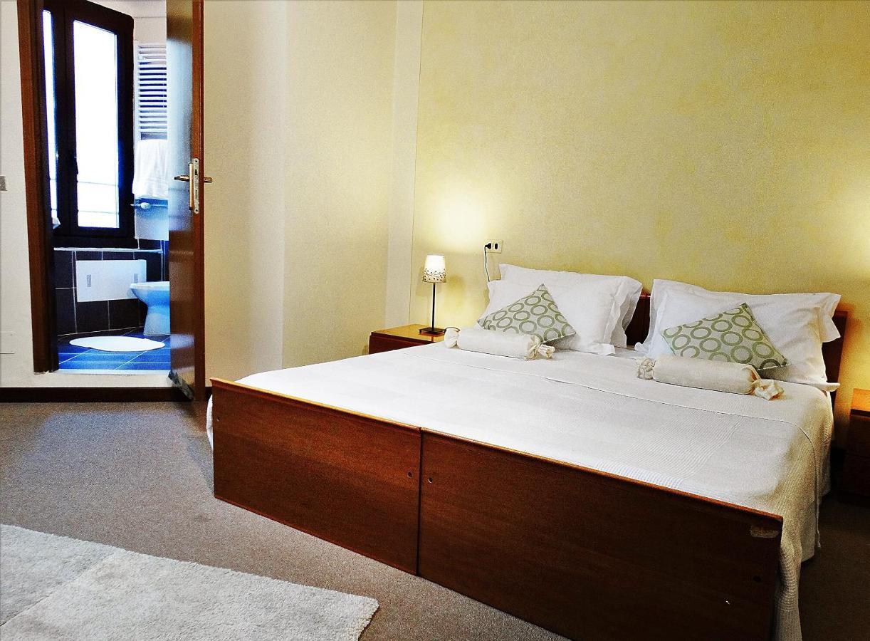 Hotel Milano Ізео Екстер'єр фото